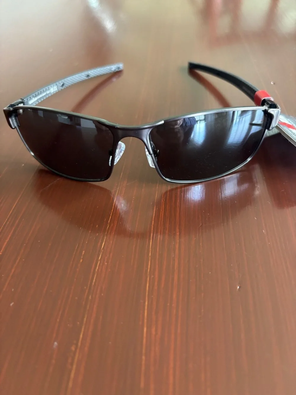Foster Grant Ironman Active 100% UVA-UVB black mirror,gunmetal gray frame